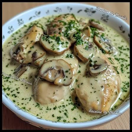 Champiñones en Salsa Verde - Ole Papi Santa Pola