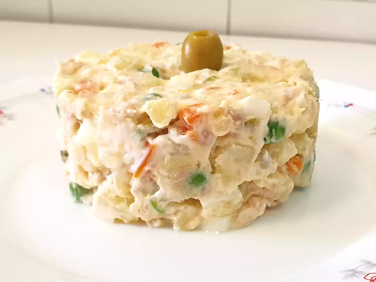 Ensaladilla Rusa - Ole Papi Santa Pola